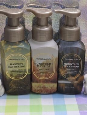 Bath & Body Works Fall Autumn Gentle Foaming Hand Soap Set of 3 NEW Rare